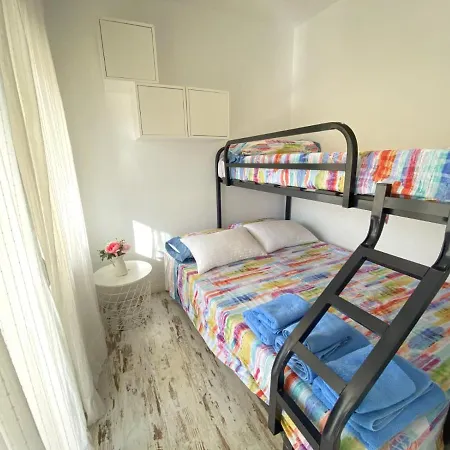 Apartment Hermoso Vintage Cambrils